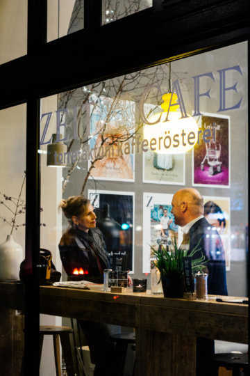 Das ZEITCafé direkt unterhalb des Redaktionsgebäudes der ZEIT in Hamburg