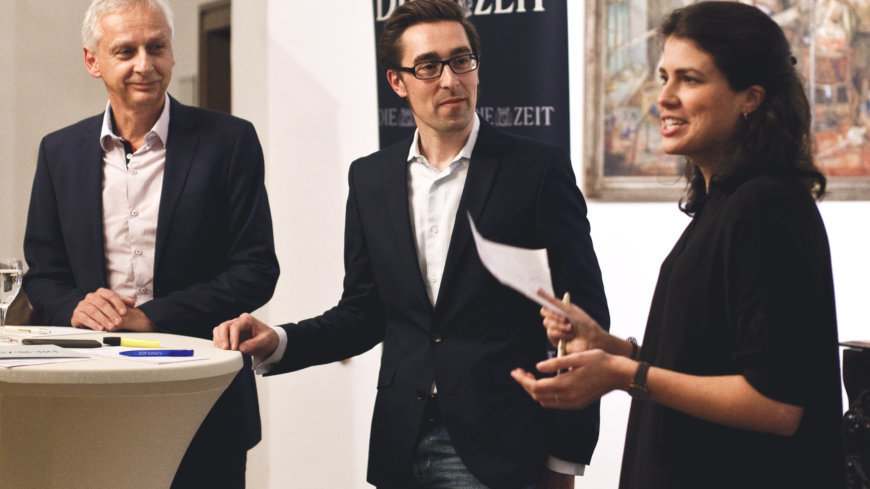 Der Unter-Freunden-Abend :"Welche Spuren hinterlassen wir auf erden?"