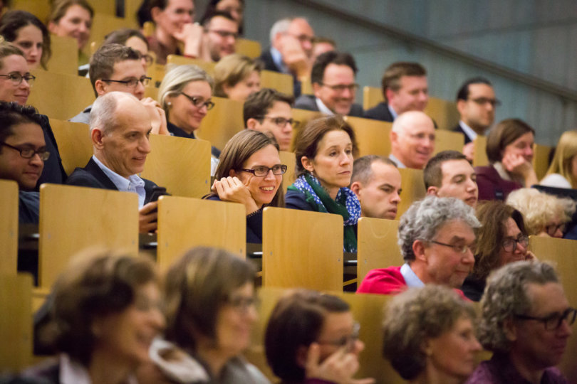 Fischer im Recht - live auf der Bühne