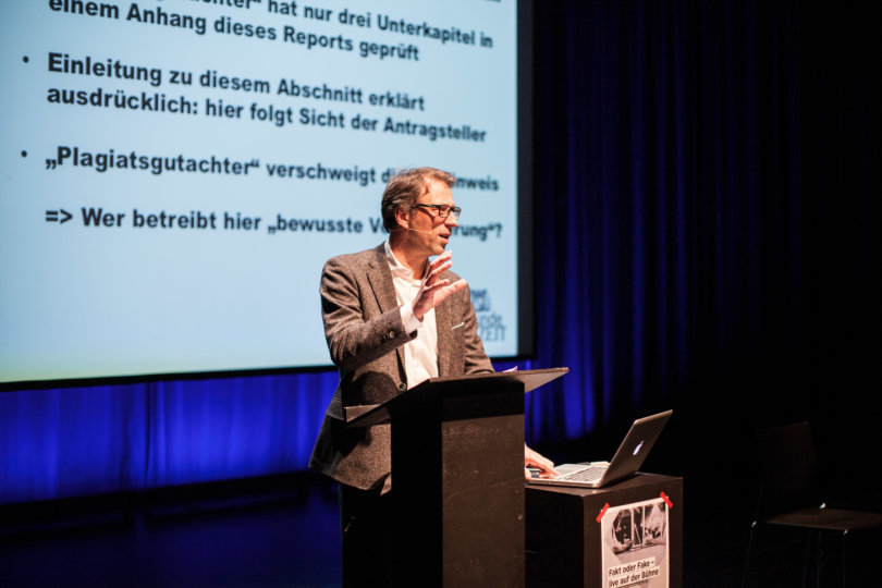 kolja Rudzio beim Unter-Freunden-Abend
