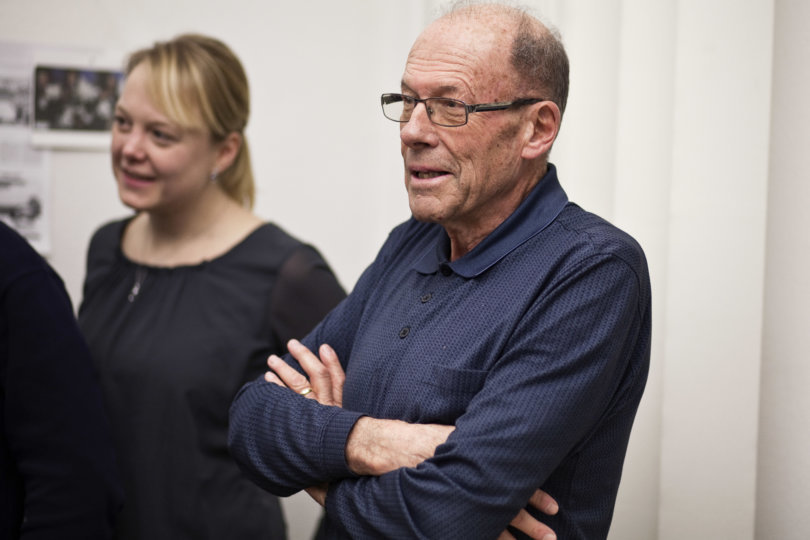 Abonnent beim Redaktionsbesuch in Zürich