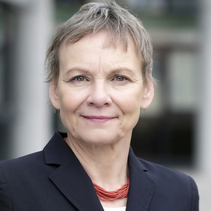 Prof. Dr. Sabine Kunst